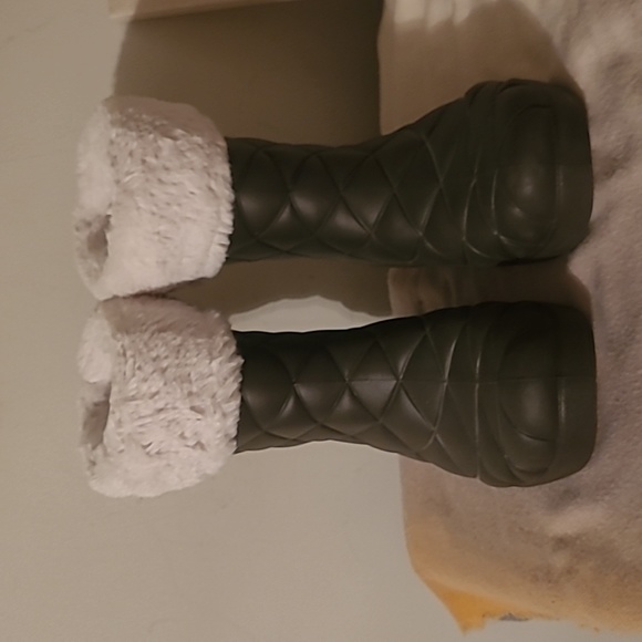 Crocs boots - Picture 2 of 4